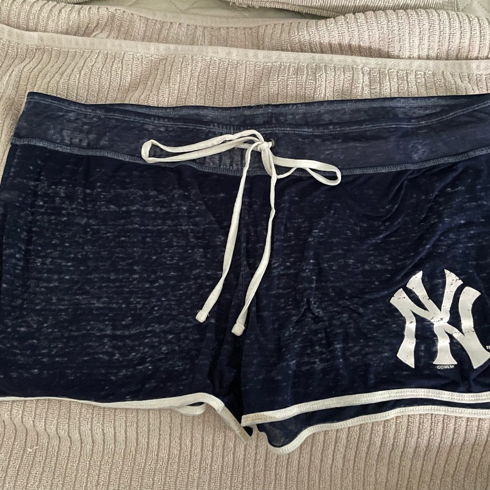 Concepts NY YANKEES Athletic Shorts with White Trim